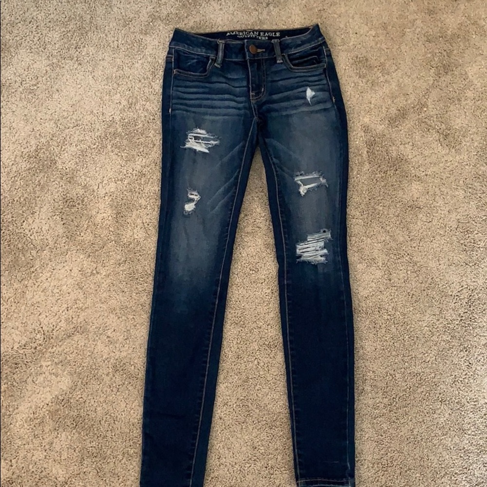 American eagle distressed jegging jeans